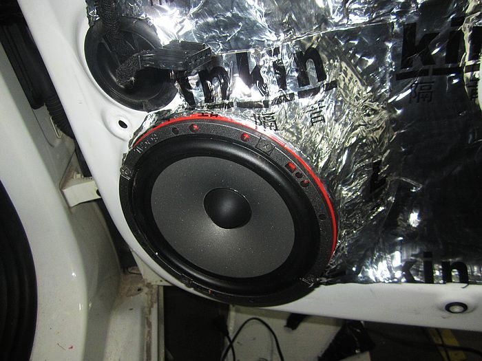 車會(huì)堵,音樂(lè)不會(huì)堵——速騰音響改裝分享