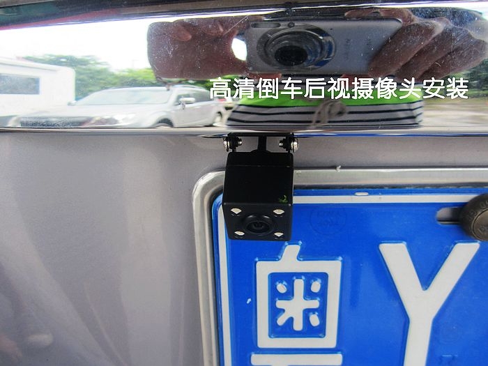 佛山音響改裝  途歌汽車影音：車會(huì)堵，音樂不會(huì)堵——軒逸音響升級(jí)