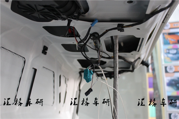 長(zhǎng)沙匯格車研改裝BMW寶馬5系原廠電動(dòng)尾門套件