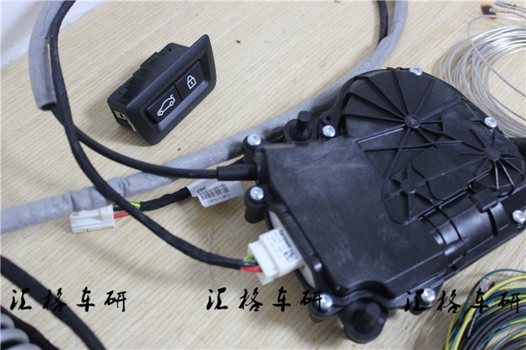 長(zhǎng)沙匯格車研改裝BMW寶馬5系原廠電動(dòng)尾門套件