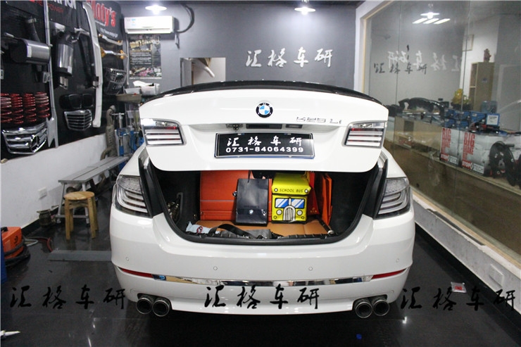 長(zhǎng)沙匯格車研改裝BMW寶馬5系原廠電動(dòng)尾門套件
