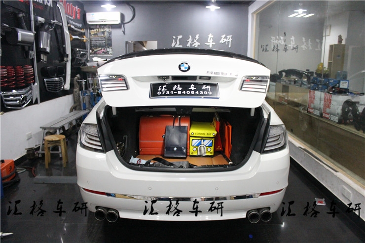 長(zhǎng)沙匯格車研改裝BMW寶馬5系原廠電動(dòng)尾門套件