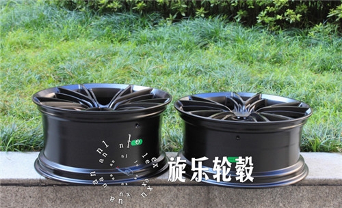 18寸8J9.5J前后配 銀色五幅 全數(shù)據(jù) 銳志 CC ?？怂?寶馬改裝輪轂