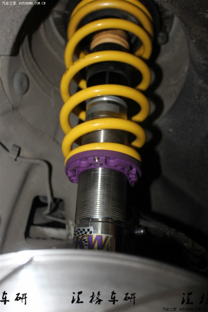 湖南長(zhǎng)沙匯格車(chē)研汽車(chē)改裝 BMW寶馬F30新3系328輪轂排氣避震剎車(chē)包圍套件