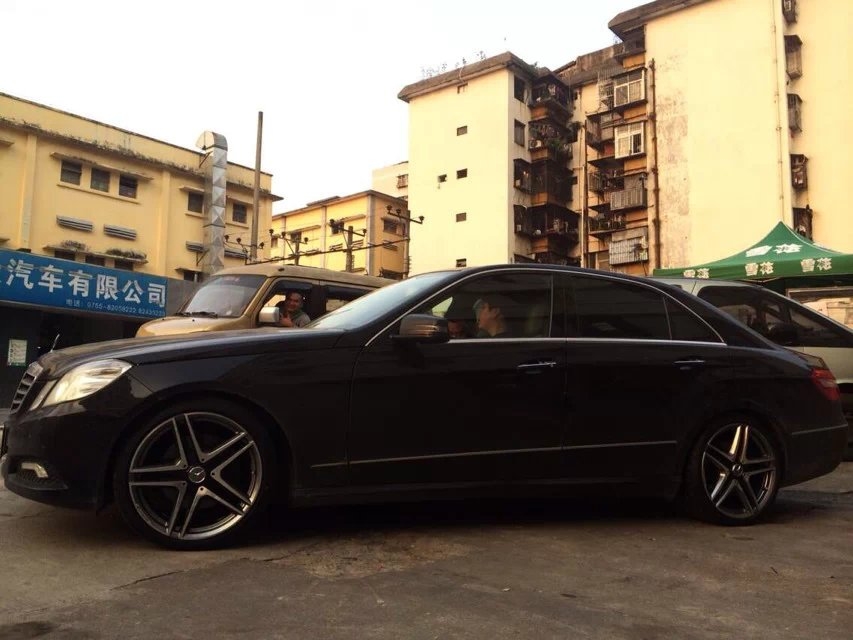 新款E63,原裝19寸、裝 E300