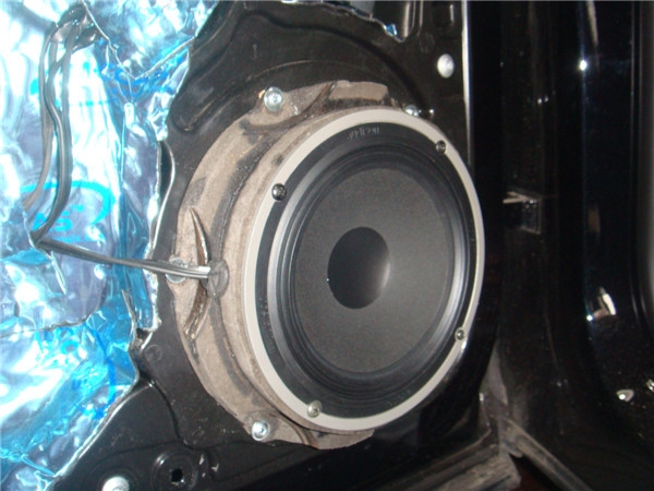 陜西西安上尚汽車音響-大眾途銳汽車改裝意大利歐迪臣音響