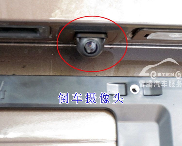深圳13款寶馬X1加裝大屏導(dǎo)航 專用雅音DVD導(dǎo)航 內(nèi)置倒車影像和軌跡