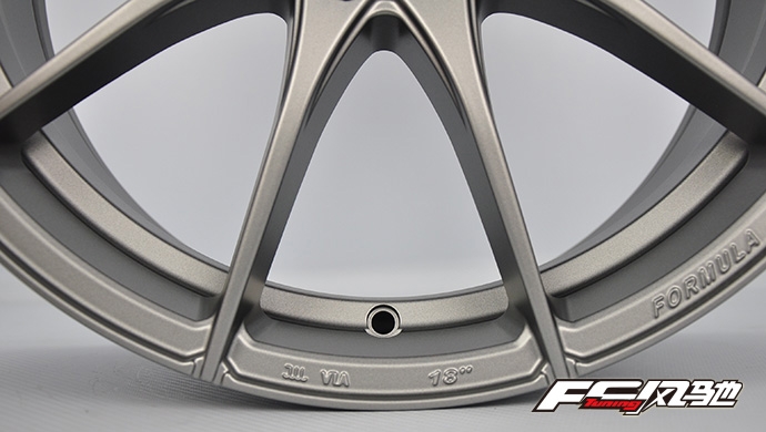 意大利原装进口OZ Formula HLT 正品 18寸 19寸改装轮毂