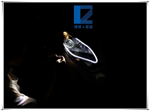 新?？怂勾鬅舾难b全新Q5雙光透鏡 金世萊全臺(tái)搭配 LED日行燈