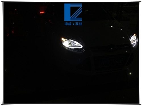 新?？怂勾鬅舾难b全新Q5雙光透鏡 金世萊全臺(tái)搭配 LED日行燈