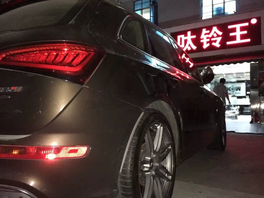 Q5，裝S8、原裝，20寸