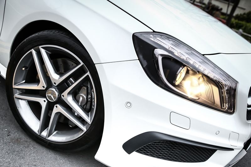 BENZ奔馳A45 CLA45改裝ARMYTRIX閥門排氣全段