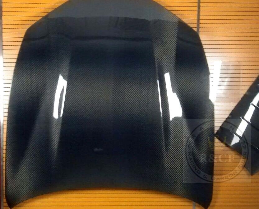 法拉利458高品質(zhì)碳纖后擾流