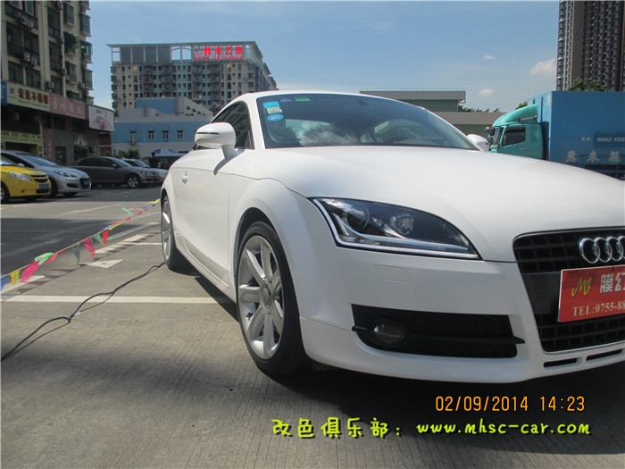奧迪TT改色貼膜車身改顏色深圳膜幻色彩專業(yè)汽車改色貼膜出品