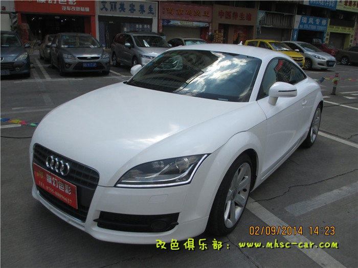 奧迪TT改色貼膜車身改顏色深圳膜幻色彩專業(yè)汽車改色貼膜出品