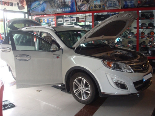 廣汽傳祺GS5改裝意大利歐迪臣音響-陜西西安上尚汽車音響改裝