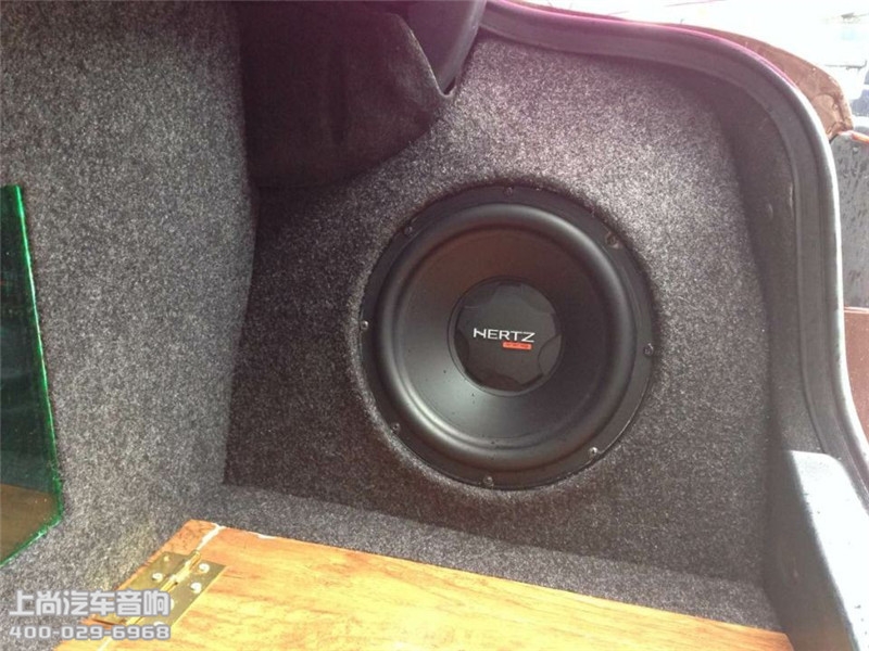 豐田銳志改裝意大利赫茲音響-陜西西安上尚汽車音響改裝公司