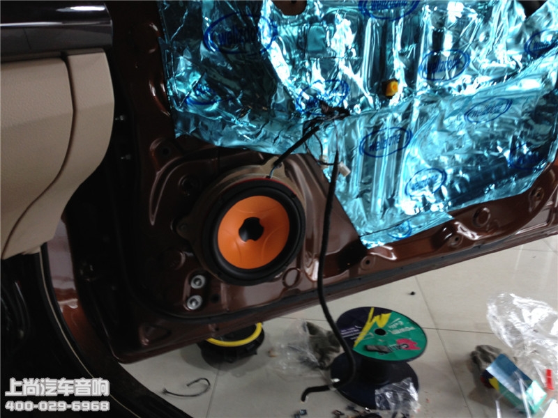 豐田銳志改裝意大利赫茲音響-陜西西安上尚汽車音響改裝公司