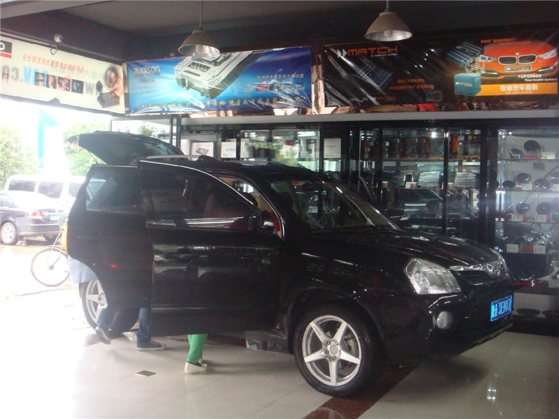 陜西西安上尚汽車(chē)音響現(xiàn)代途勝隔音工程