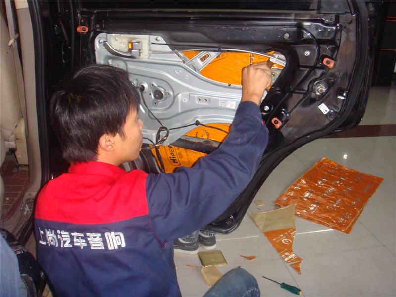 陜西西安上尚汽車(chē)音響現(xiàn)代途勝隔音工程