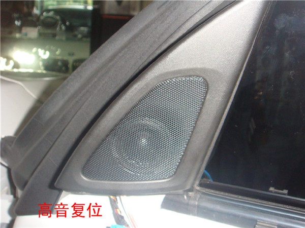 陜西西安上尚寶馬535GT無(wú)損改裝德國(guó)MATCH三分頻寶馬專用音響升級(jí)揚(yáng)聲器