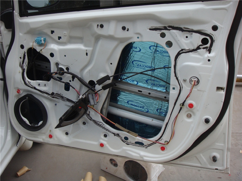 本田飛度改裝意大利赫茲音響-陜西西安上尚汽車音響改裝