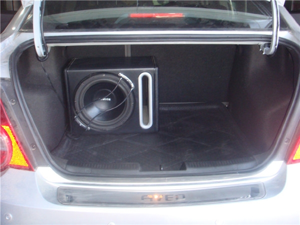 陜西西安上尚雪佛蘭愛唯歐音響改裝+全車隔音