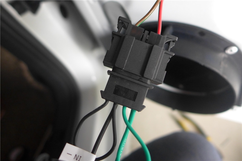 大眾高爾夫7無(wú)損改裝麥?zhǔn)耍∕ATCH)音響-陜西西安上尚汽車音響改裝公司