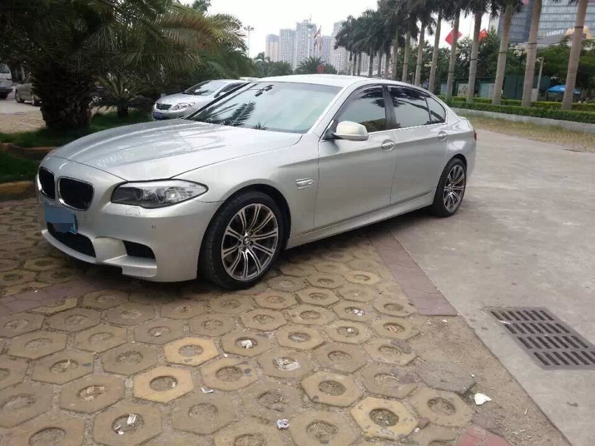 謝謝朋友發(fā)來(lái)的效果圖：寶馬，裝M3、原裝 鍛造。