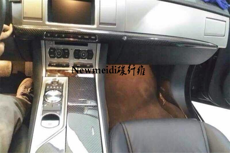 Jaguar XF改裝碳纖維內(nèi)飾 捷豹改裝碳纖維內(nèi)飾