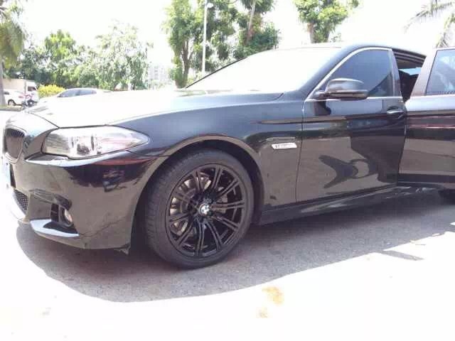 感謝車主發(fā)來裝車圖片: 國慶出游,給力。 寶馬,裝M3、19寸。