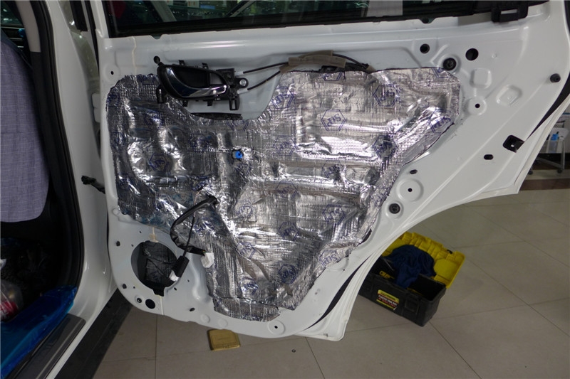 陜西西安上尚汽車音響改裝-尼桑奇駿音響改裝升級STP隔音