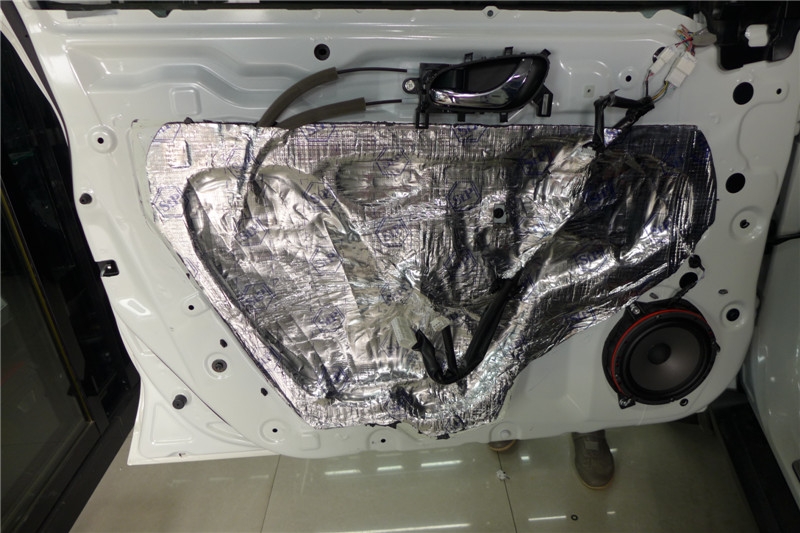 陜西西安上尚汽車音響改裝-尼桑奇駿音響改裝升級STP隔音