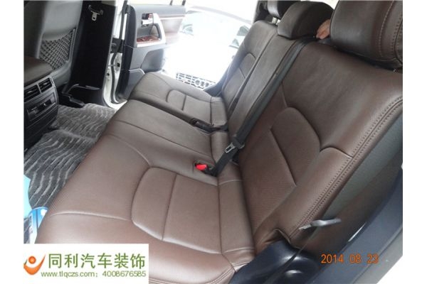 越野車內(nèi)飾翻新改裝