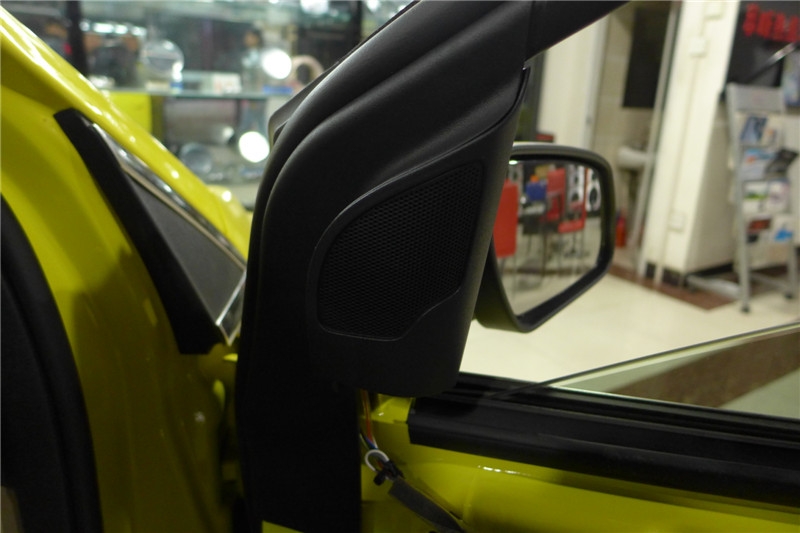 專業(yè)汽車音響改裝陜西西安上尚福特?？怂垢难b意大利赫茲音響