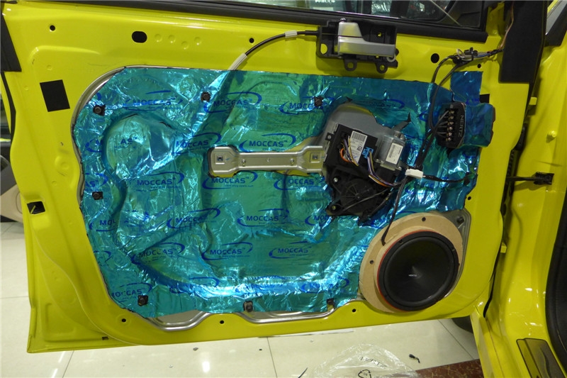 專業(yè)汽車音響改裝陜西西安上尚福特?？怂垢难b意大利赫茲音響