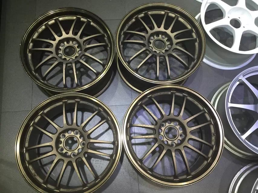 RE30、18寸 鍛造，現(xiàn)貨 高爾夫，R20 合裝