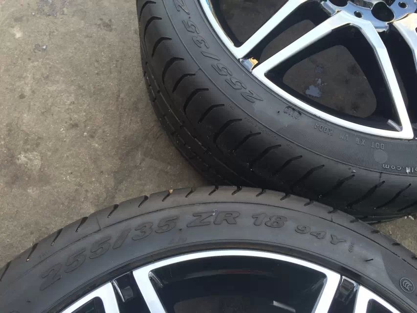 奔馳 C系 AMG :18寸,帶胎,合裝C級(jí)