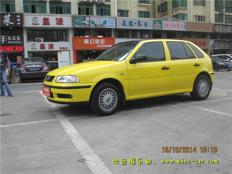 汽車改色多少錢 哪里好 就選深圳膜幻色彩專業(yè)汽車改色貼膜