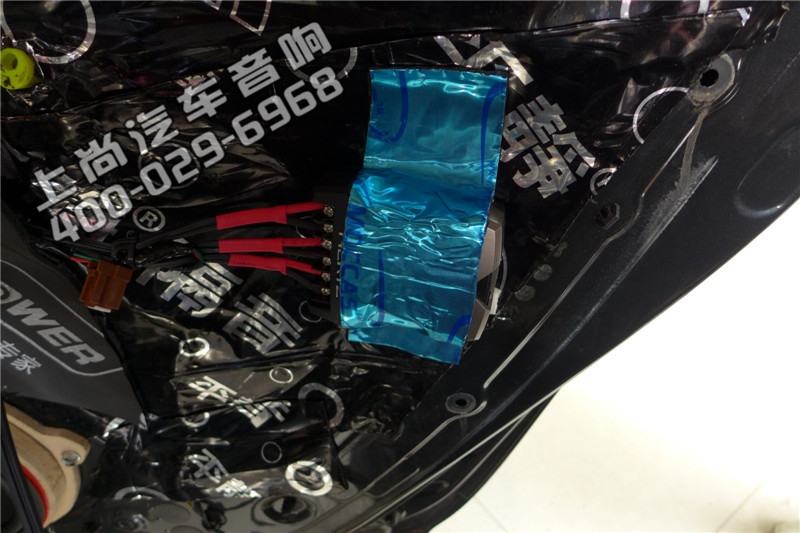 陜西西安上尚汽車音響改裝-雷諾科雷傲升級(jí)意大利赫茲音響