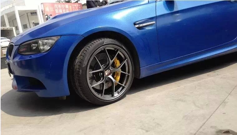 BBS RID： 全世界最輕的鍛造輪轂，極品奢華