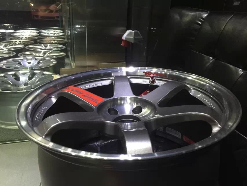 RAYS TE37、SL ,全新、到貨啦,18寸