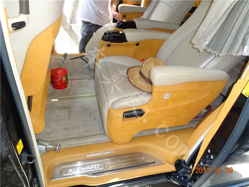 加長車內(nèi)飾改裝深圳內(nèi)飾店