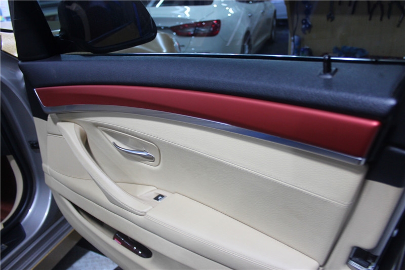 長沙汽車改色貼膜實(shí)體店 BMW525全車土豪金
