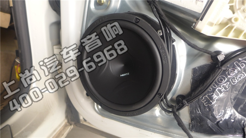 陜西西安上尚汽車音響改裝-大眾領(lǐng)域升級(jí)意大利赫茲音響