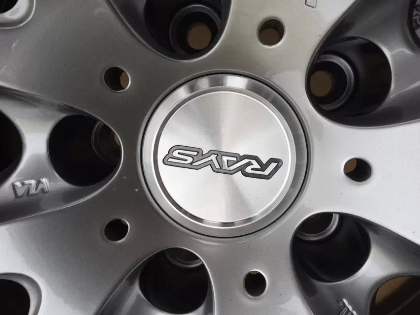 全新，RAYS G25 到貨啦。