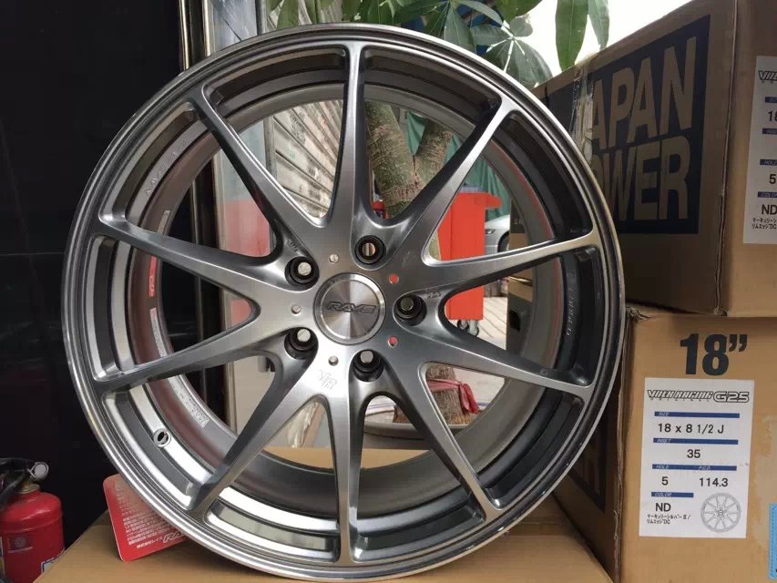 全新，RAYS G25 到貨啦。