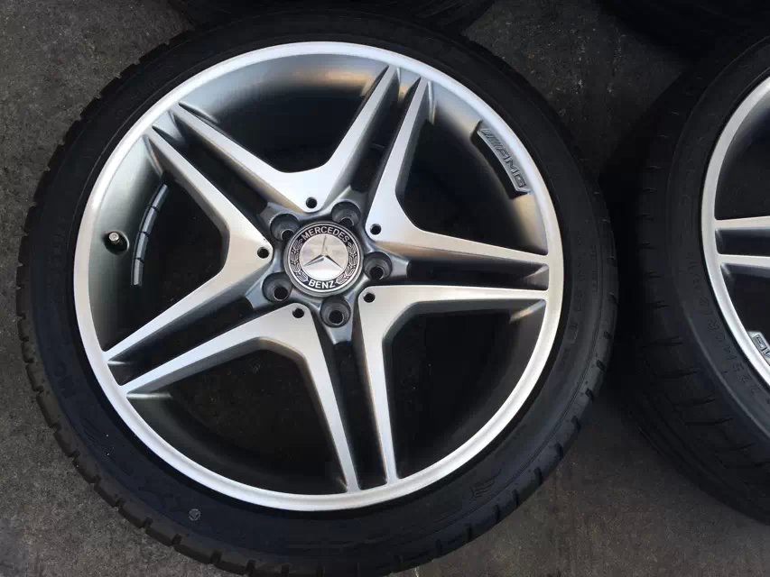 奔馳 CLA AMG 18寸，現(xiàn)貨一套，合裝奔馳 A B C 級(jí)