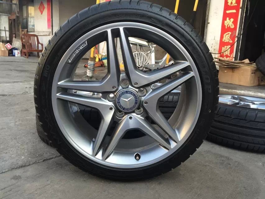 奔馳 CLA AMG 18寸，現(xiàn)貨一套，合裝奔馳 A B C 級(jí)