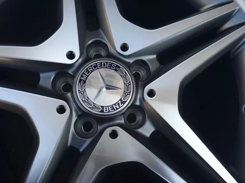 奔馳 CLA AMG 18寸，現(xiàn)貨一套，合裝奔馳 A B C 級(jí)
